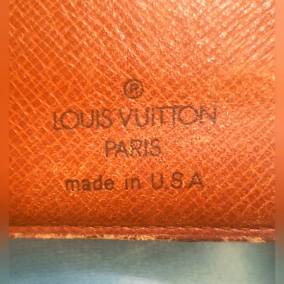 Lintage Louis Vuitton Long Kisslock Wallet - Picture 5 of 17
